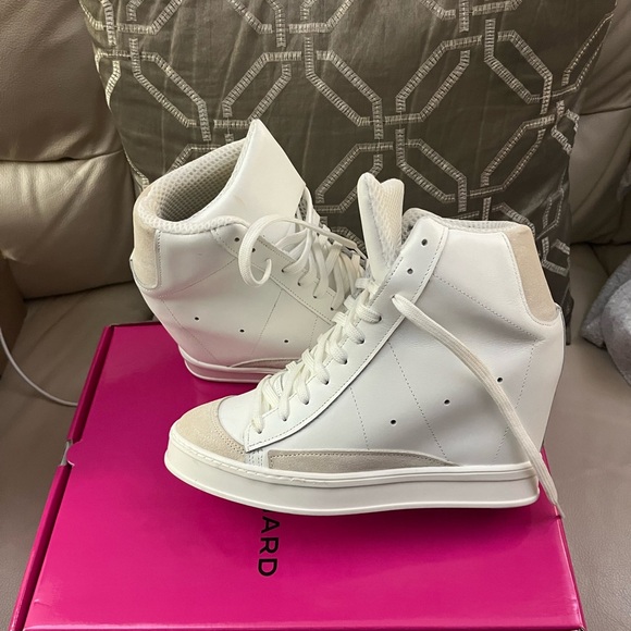 Cynthia Richard Fearless Bianco Wedge Sneaker - Picture 1 of 6